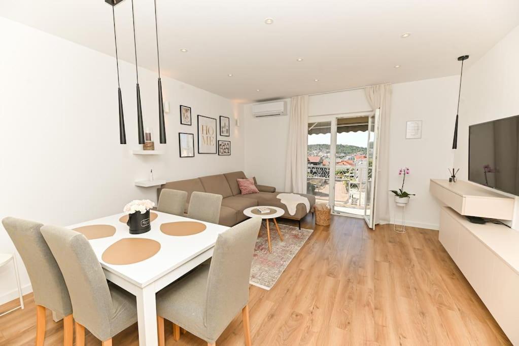 Apartment Dajana Feeling Of Home Trogir Luaran gambar