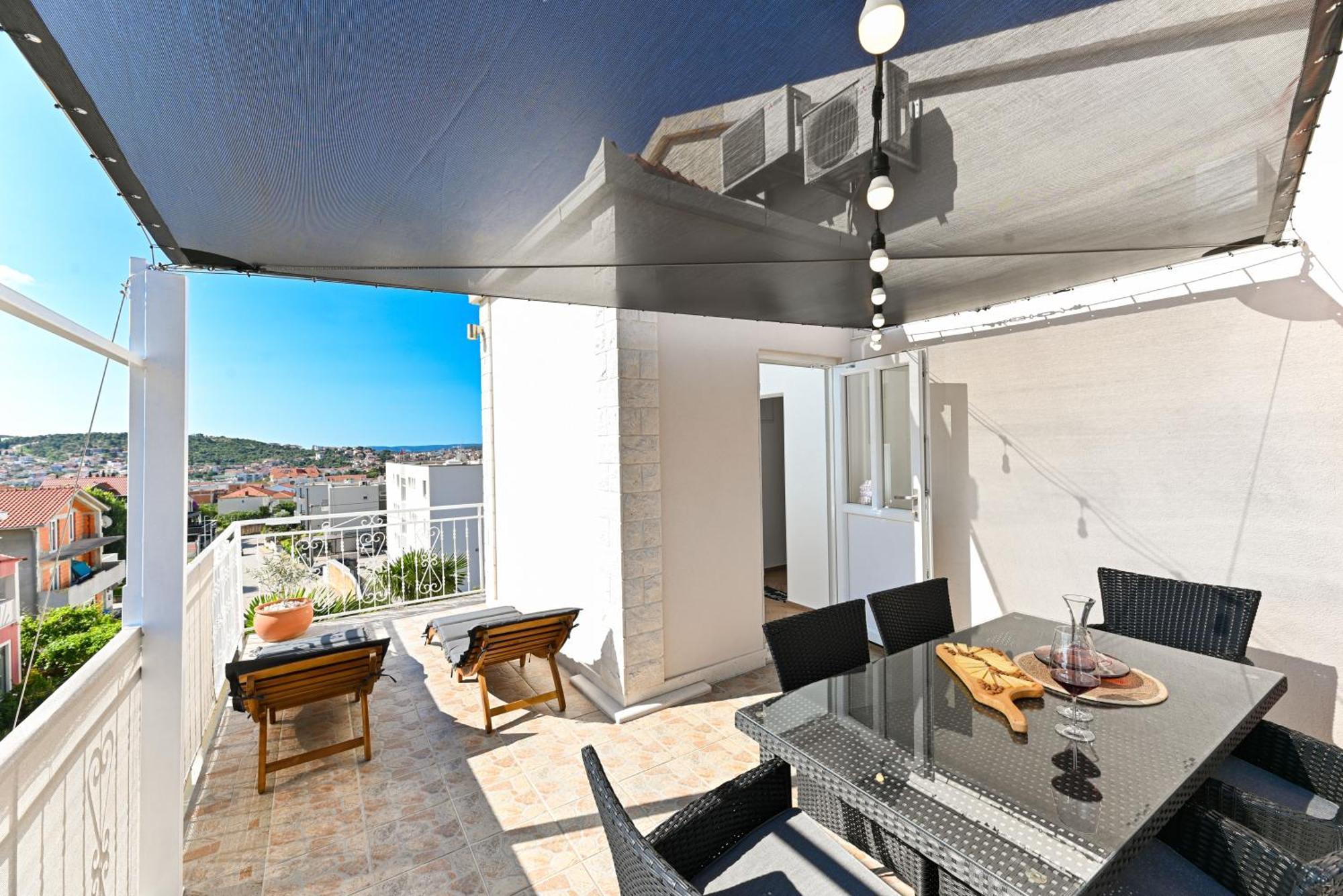 Apartment Dajana Feeling Of Home Trogir Luaran gambar